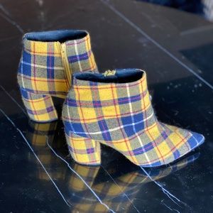 Jeffrey Campbell yellow plaid bootie Sz 9.5